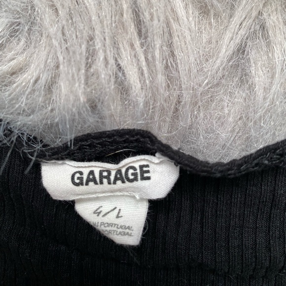 Garage crop top - Picture 3 of 3